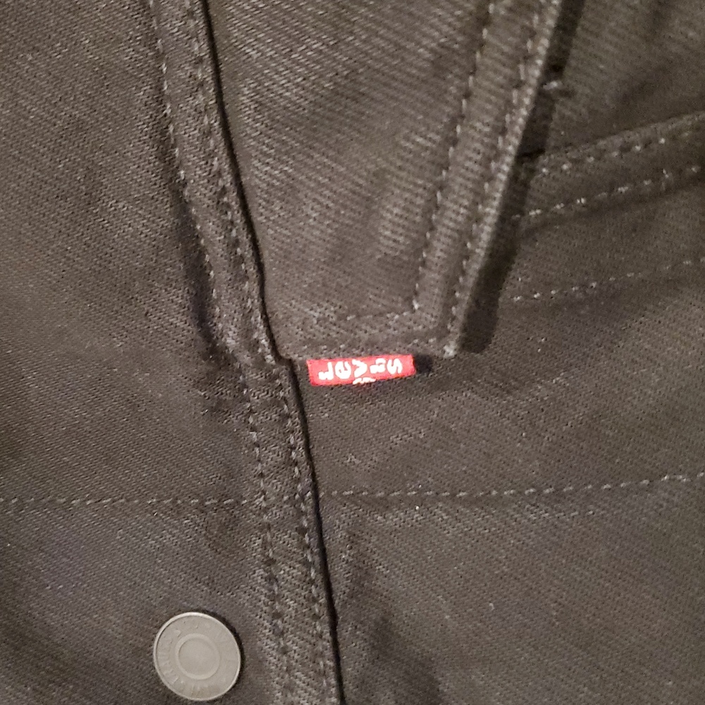 Levi's Black Sherpa lined jacket - Picture 2 of 3